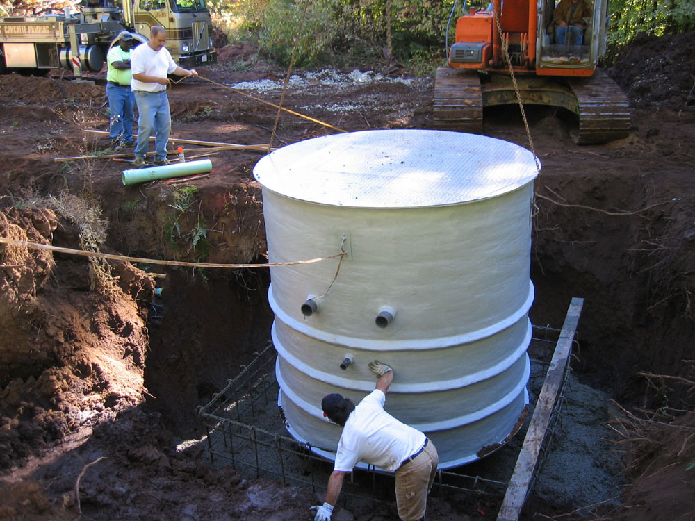 fiberglass tanks and wet well manufacturing